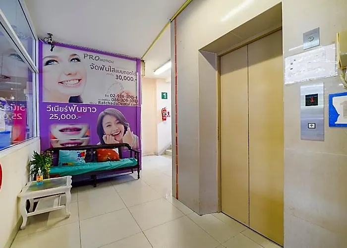 Oyo 925 Ruamsub 2 Hotel Bangkok
