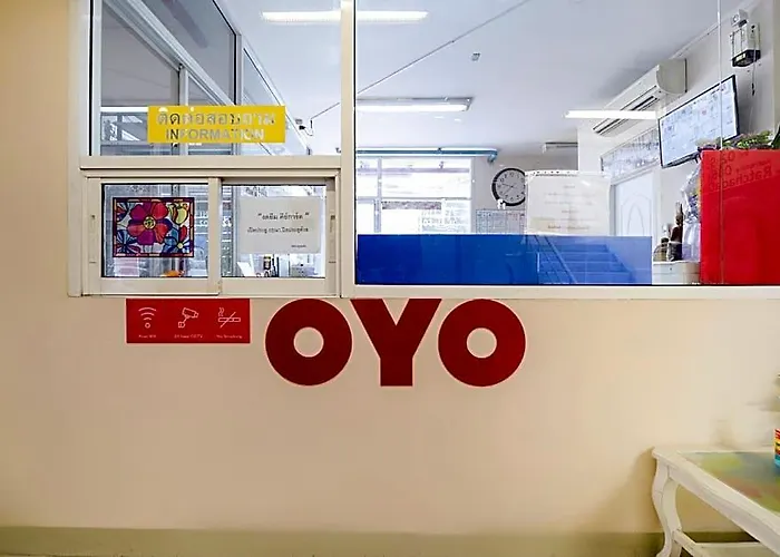 Hotel Oyo 925 Ruamsub 2 2*